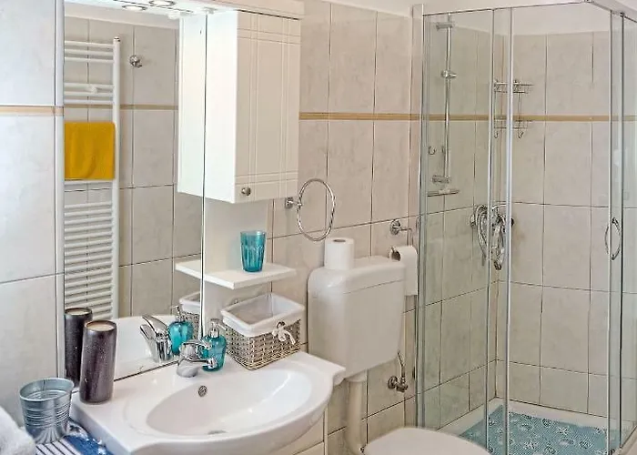 Argonave 6 Πούλα